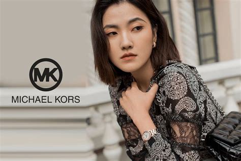 michael kors là gì leflair|Tìm Hiểu Về Thương Hiệu Michael Kors I Leflair.